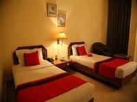 Oyo Premium Sector 26 Madhya Marg Hotel Chandigarh Exterior photo